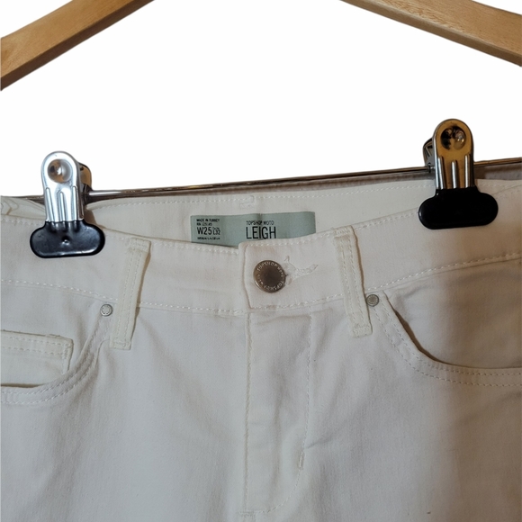 Topshop Moto Leigh White Raw Hem Skinny Jeans Denim Size 25 - Picture 3 of 10
